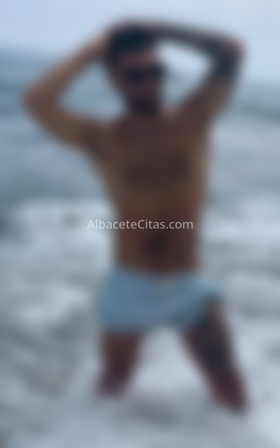 Alejandro, joven con mucha energía. 622863462. Citas en ALBACETE, ALBACETE. www.albacetecitas.com.