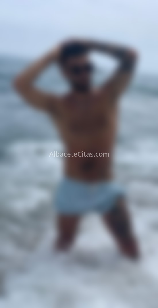Alejandro, joven con mucha energía. 622863462. Citas en ALBACETE, ALBACETE. www.albacetecitas.com.