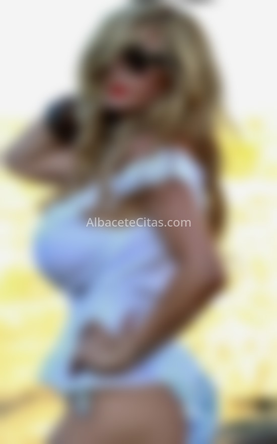 July, educada y elegante. 641956461. Citas en ALBACETE, ALBACETE. www.albacetecitas.com.