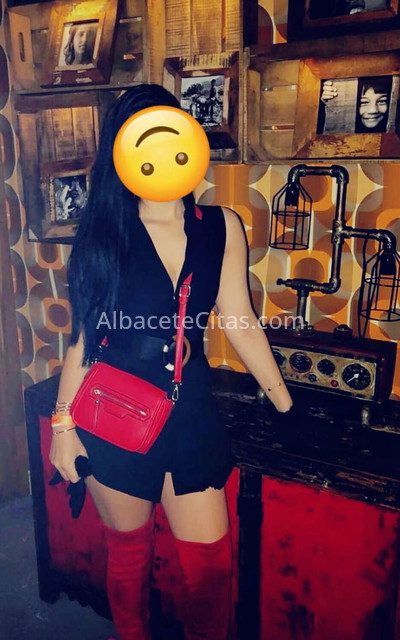 Natalia. 641345067. Citas en ALBACETE, ALBACETE. www.albacetecitas.com.