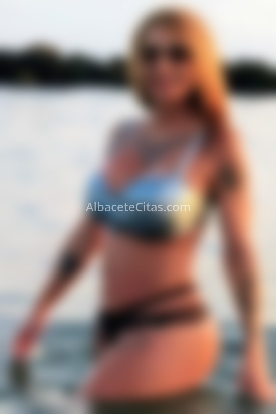 Nuria, cercana y elegante. 655019358. Citas en ALBACETE, ALBACETE. www.albacetecitas.com.