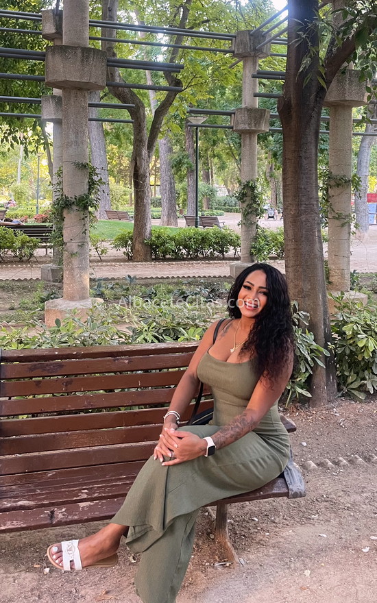 Hellen, mulata encantadora . 611211007. Citas en ALBACETE, ALBACETE. www.albacetecitas.com. Hellen, mulata encantadora . 611211007. Citas en ALBACETE, ALBACETE. www.albacetecitas.com.