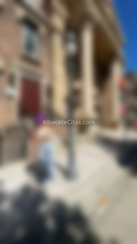 Alison, jovencita, nueva en la ciudad. 643276764. Citas en ALBACETE, ALBACETE. www.albacetecitas.com.