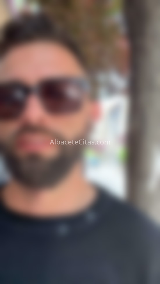 Carlos . 602537874. Citas en ALBACETE, ALBACETE. www.albacetecitas.com.