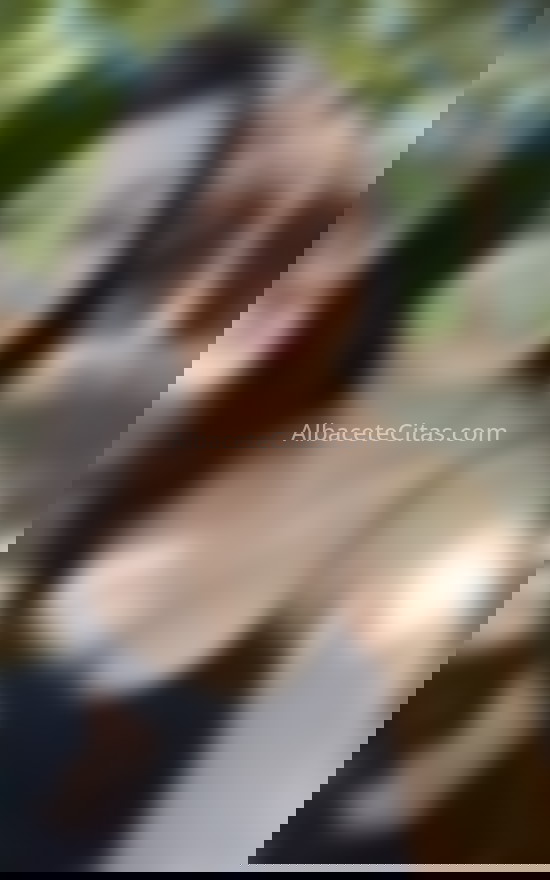 Andrea, chica trans. 663530775. Citas en ALBACETE, ALBACETE. www.albacetecitas.com.