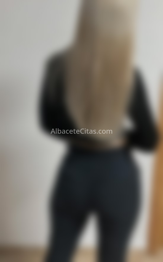 Minerva, rubia argentina. 613218500. Citas en ALBACETE, ALBACETE. www.albacetecitas.com.