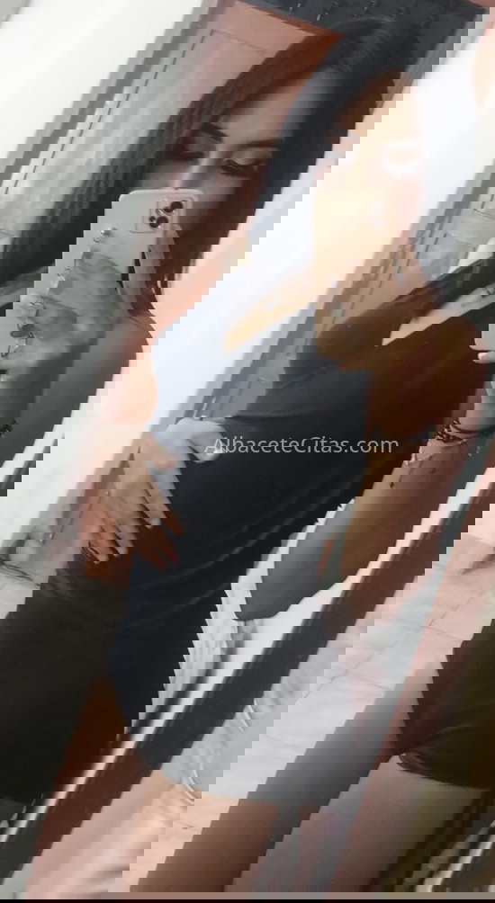 Elisa, joven trans colombiana. 631102627. Citas en ALBACETE, ALBACETE. www.albacetecitas.com.