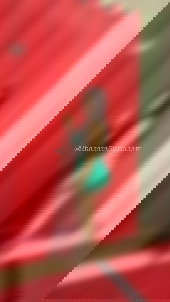 Laura, hermosa latina. 622893867. Citas en ALBACETE, ALBACETE. www.albacetecitas.com.