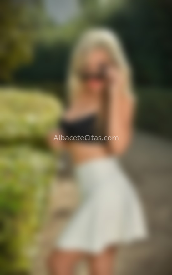Juliana, rubia con mucha vitalidad. 643753068. Citas en ALBACETE, ALBACETE. www.albacetecitas.com.