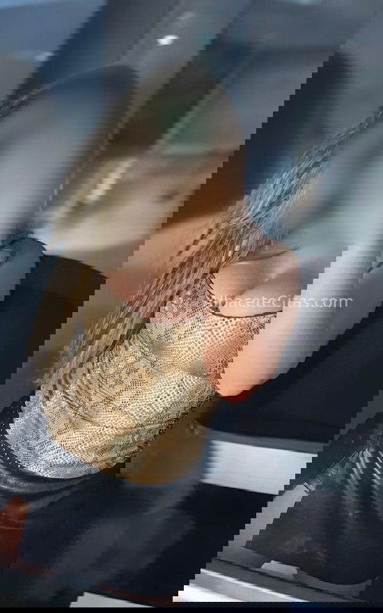 Esmeralda . 637977663. Citas en ALBACETE, ALBACETE. www.albacetecitas.com. Esmeralda . 637977663. Citas en ALBACETE, ALBACETE. www.albacetecitas.com.