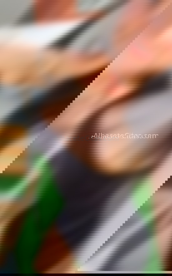 Karina, guapa latina. 674932948. Citas en ALBACETE, ALBACETE. www.albacetecitas.com.
