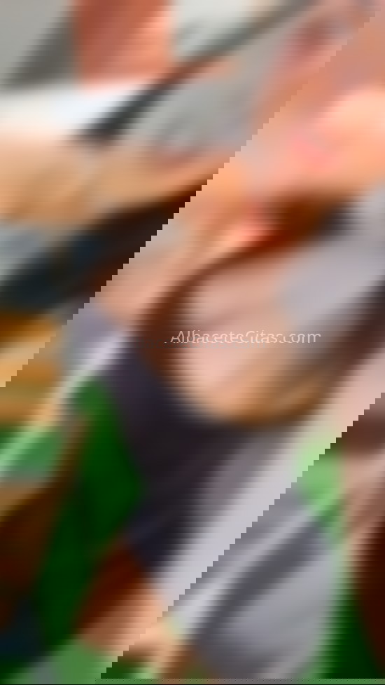 Karina, guapa latina. 674932948. Citas en ALBACETE, ALBACETE. www.albacetecitas.com.