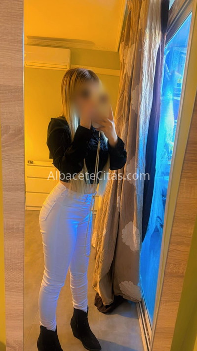 Sofia, recién llegada a la ciudad. 624395237. Citas en ALBACETE, ALBACETE. www.albacetecitas.com.