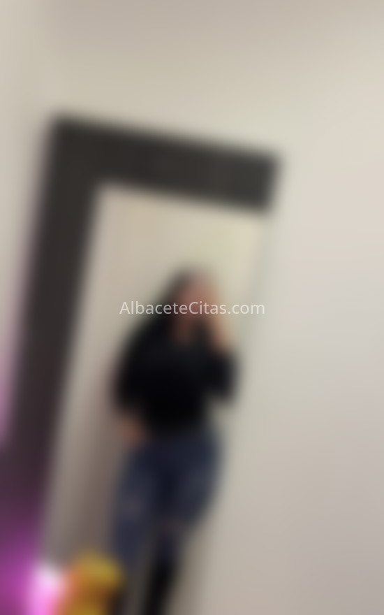 Amanda, joven colombiana. 614761330. Citas en ALBACETE, ALBACETE. www.albacetecitas.com.