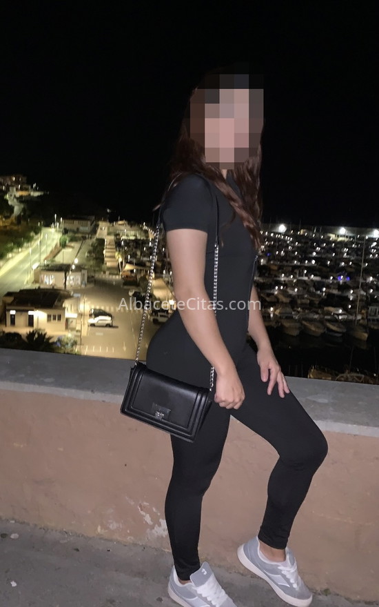 Alexa, colombiana muy encantadora. 607039262. Citas en ALBACETE, ALBACETE. www.albacetecitas.com.