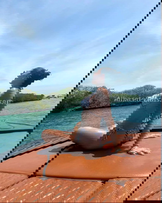 Sofía, chica fiestera nueva en la ciudad. 602081327. Citas en ALBACETE, ALBACETE. www.albacetecitas.com.