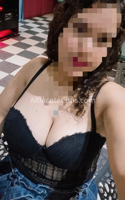 Daiana, latina recién llegada. 602732052. Citas en ALBACETE, ALBACETE. www.albacetecitas.com.