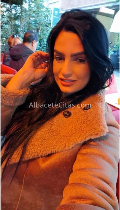 Lunita, chica guapa y muy cercana. 614446671. Citas en ALBACETE, ALBACETE. www.albacetecitas.com.