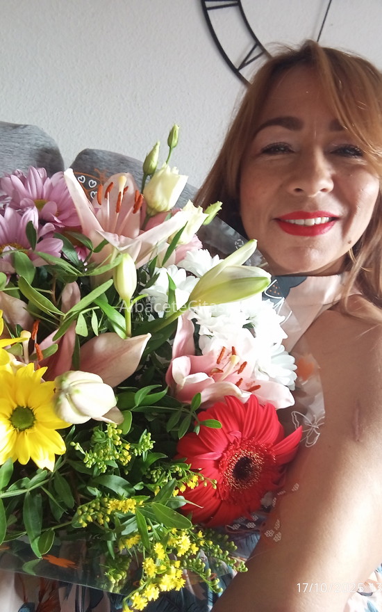 Sara, mujer madura latina. 614625927. Citas en ALBACETE, ALBACETE. www.albacetecitas.com. Sara, mujer madura latina. 614625927. Citas en ALBACETE, ALBACETE. www.albacetecitas.com.